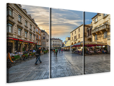3-piece-canvas-print-shopping-street