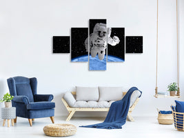 5-piece-canvas-print-in-the-spacesuit