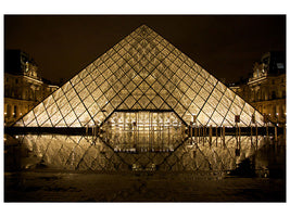 canvas-print-at-night-at-the-louvre